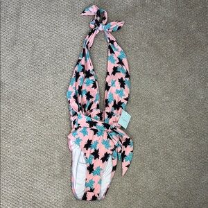 NWT Cupshe Pink/Blue Leaf One Piece Tie Waist Swimsuit Sz M